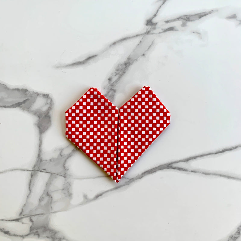 How to Fold a Napkin Heart