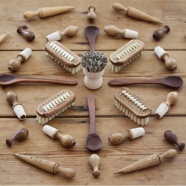 Natural Wooden Brushes Mandala